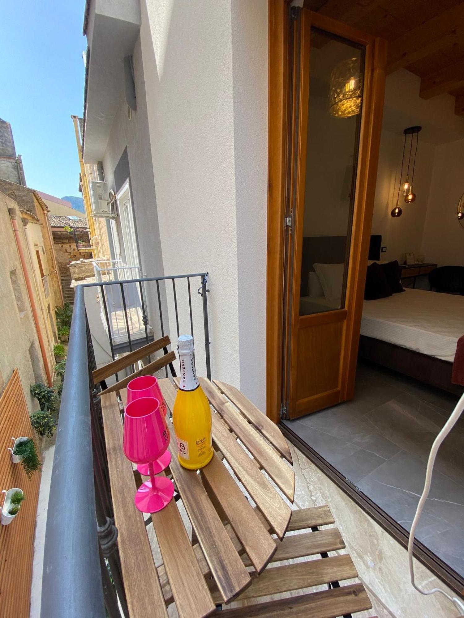 카스텔라마레델골포 Atrium B&B 외부 사진